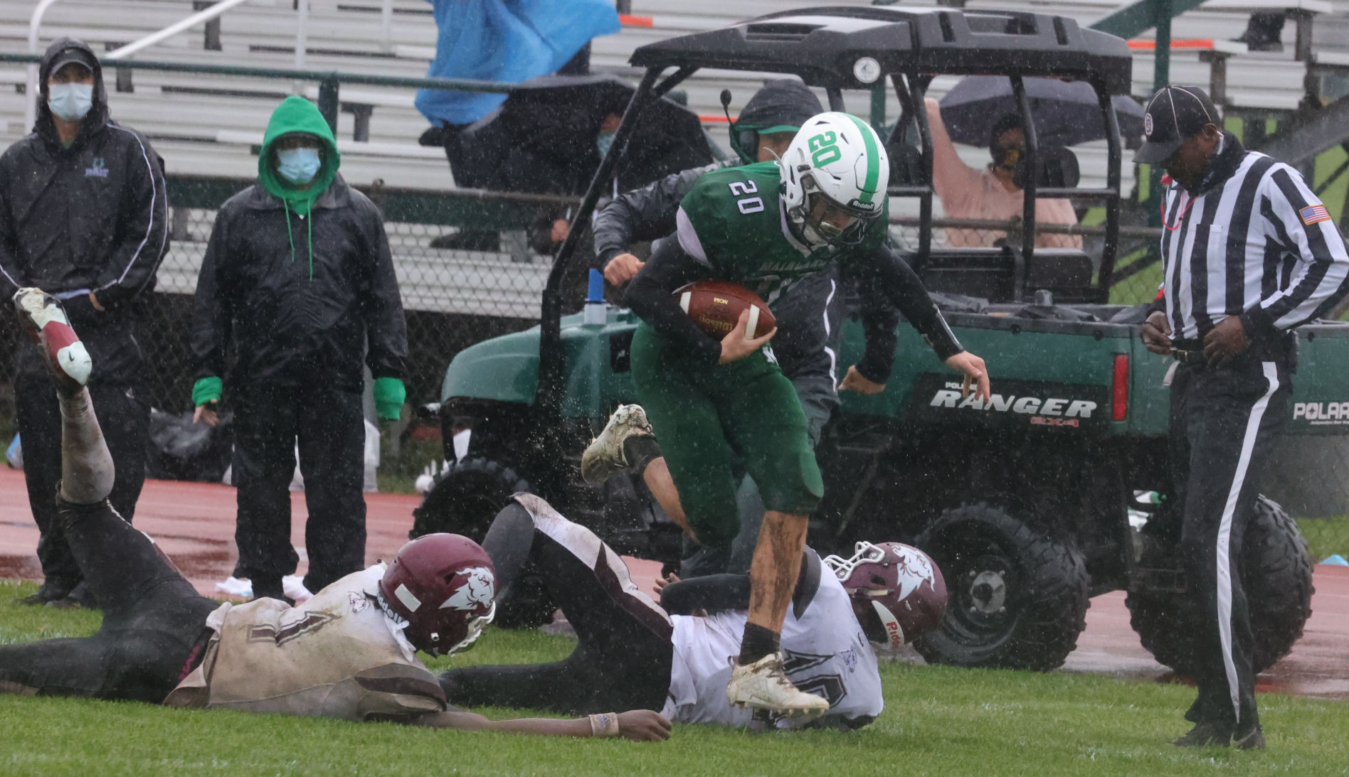 Pleasantville vs Mainland football